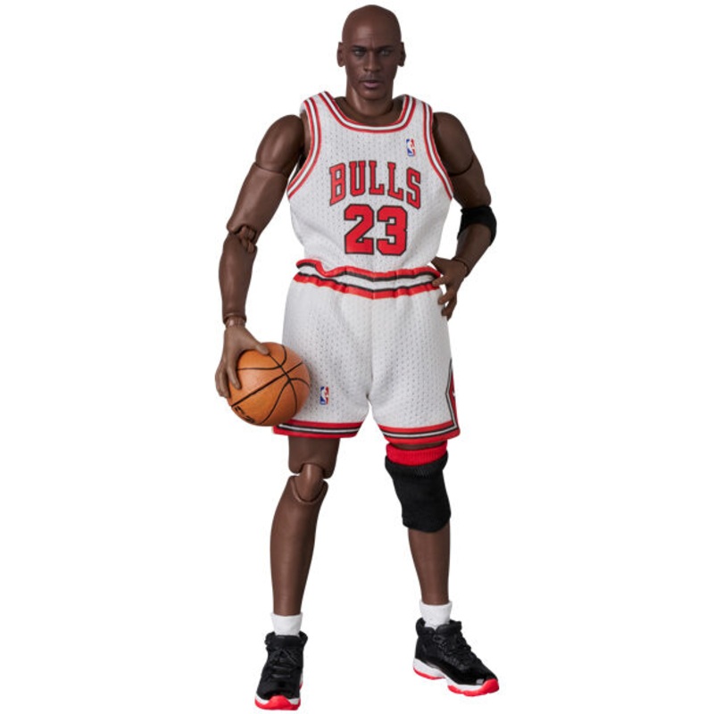 Chicago Bulls – NBA – Michael Jordan – Mafex (No.255) – Chicago Bulls Home (Medicom Toy)
