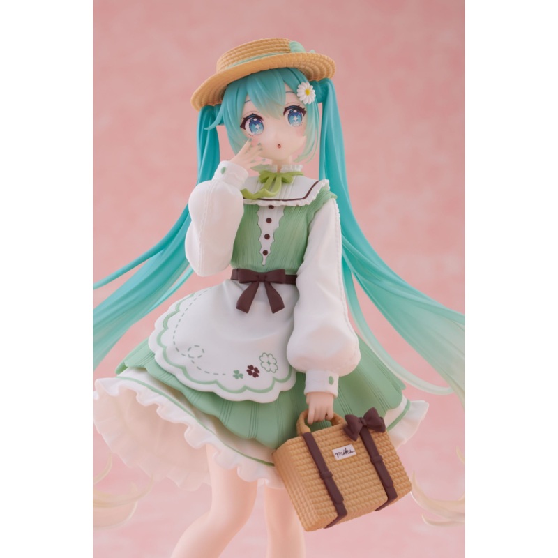 Hatsune Miku Fashion Figure – Hatsune Miku Country