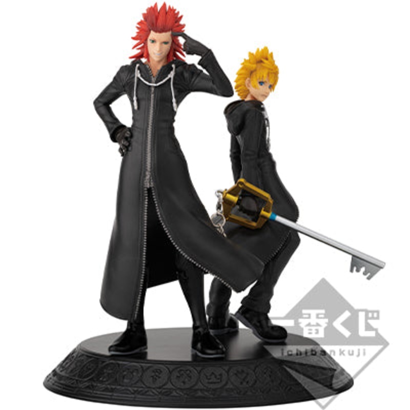 ICHIBAN KUJI KINGDOM HEARTS – SECOND MEMORY – LAST ONE PRIZE – Roxas & Axel Statue