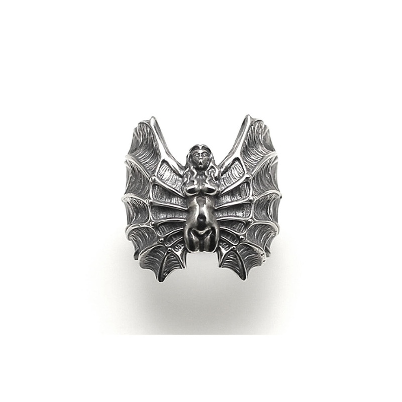 [The Great Berserk Exhibition] Ring: Horse-shaped pectoral ornament