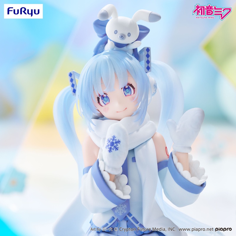 Hatsune Miku Noodle Stopper Figure – Snow Miku Sky Town 10th Anniversary